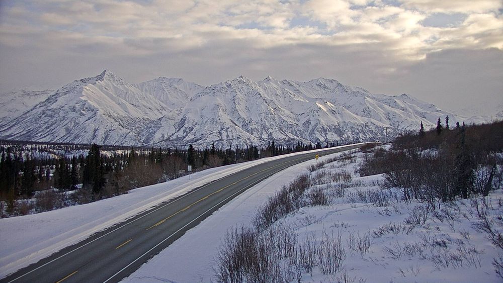 Glenn Highway @ Gunsight Mountain MP 117 — View 8