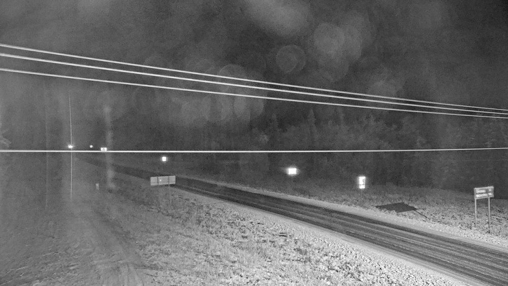 Richardson Highway @ Edgerton Highway MP 82.7 live traffic camera, angle 1 of 8