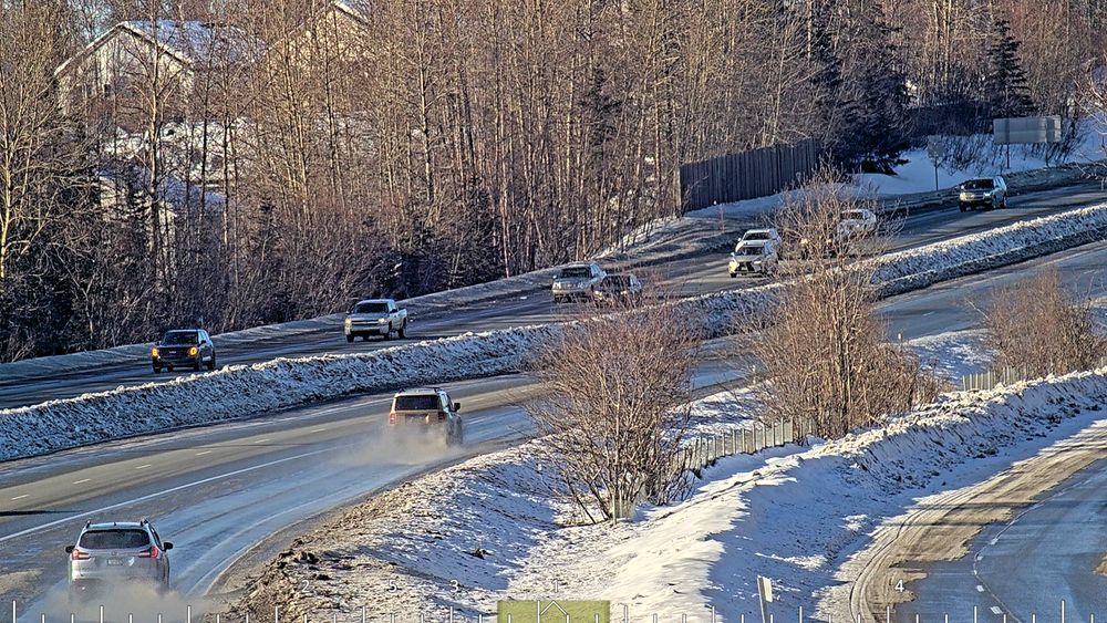 Seward Highway at Huffman Road MP 120 live webcam