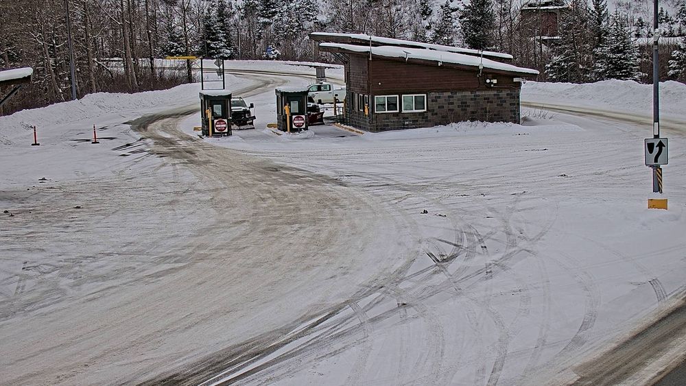 Whittier Access Road @ Tunnel MP 6.5 (Bear Valley) — View 4