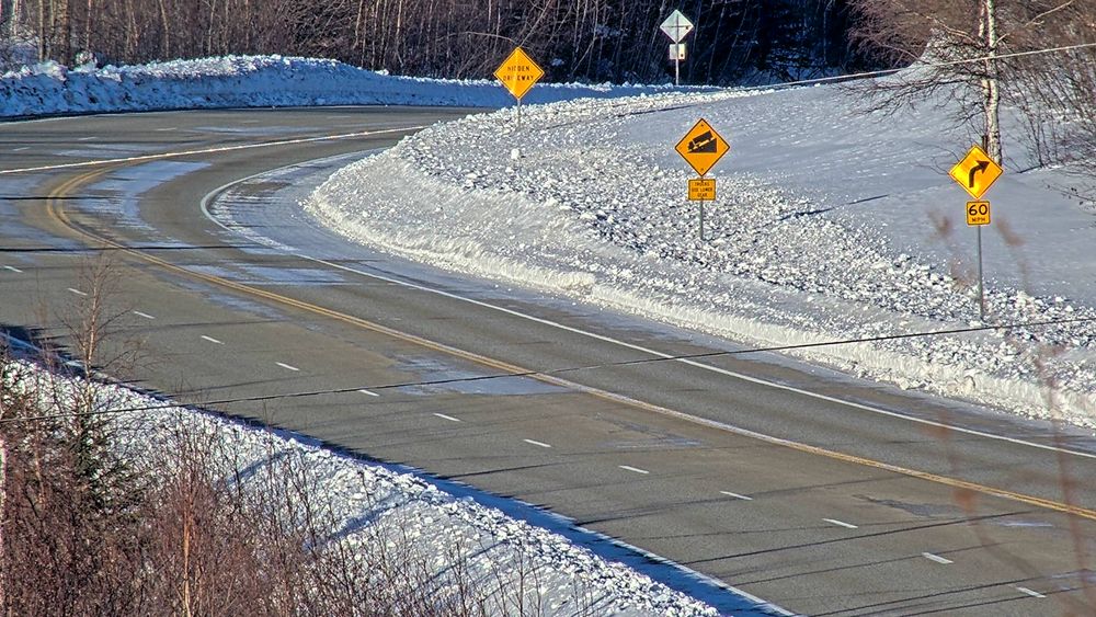 Parks Highway @ Nenana Hills MP 325.4 — View 8