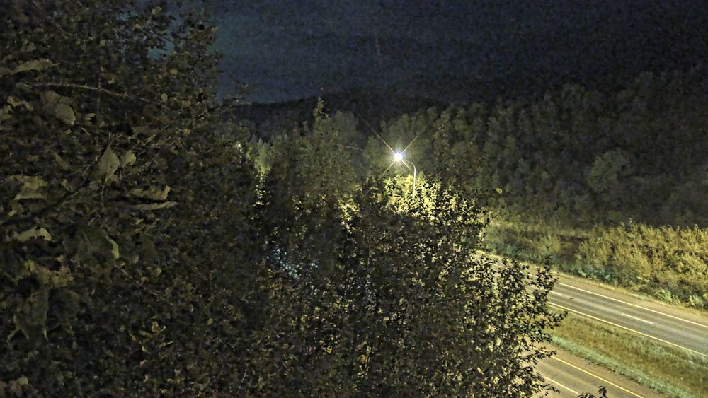 Glenn Highway @ Thunderbird Falls MP 24.5 live traffic camera, angle 1 of 6