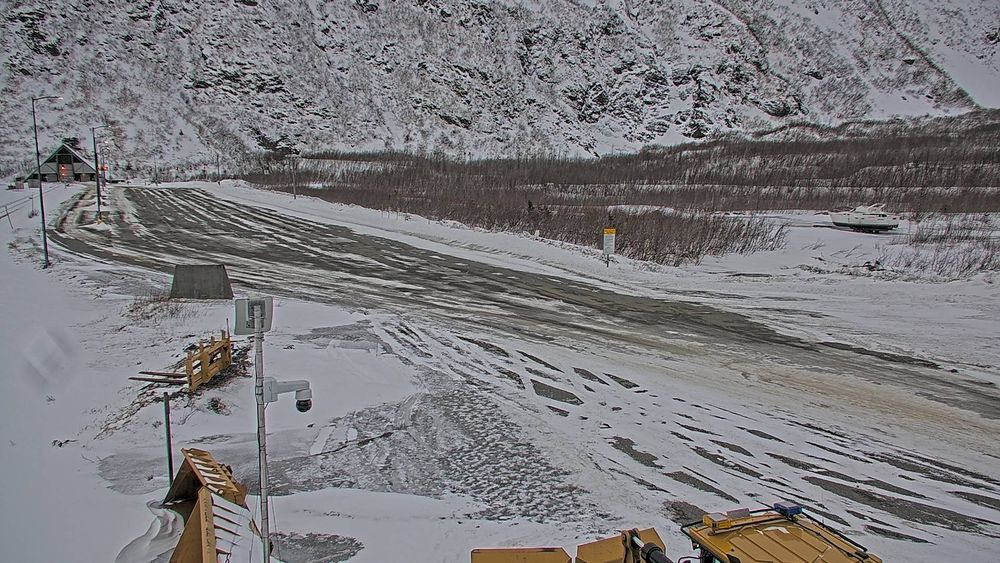 Camp Road @ Whittier Tunnel — View 5