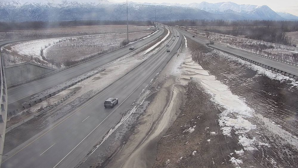 Glenn Highway at MP 34.5 live webcam