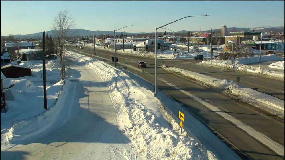 Airport Way at Eielson Street live webcam