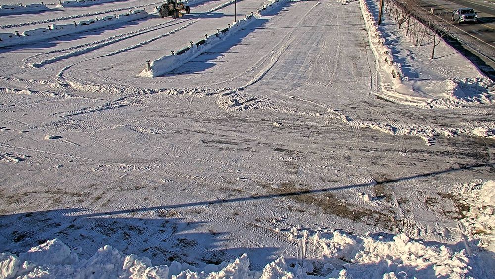 Lathrop Street at 21st Avenue Fairbanks live webcam