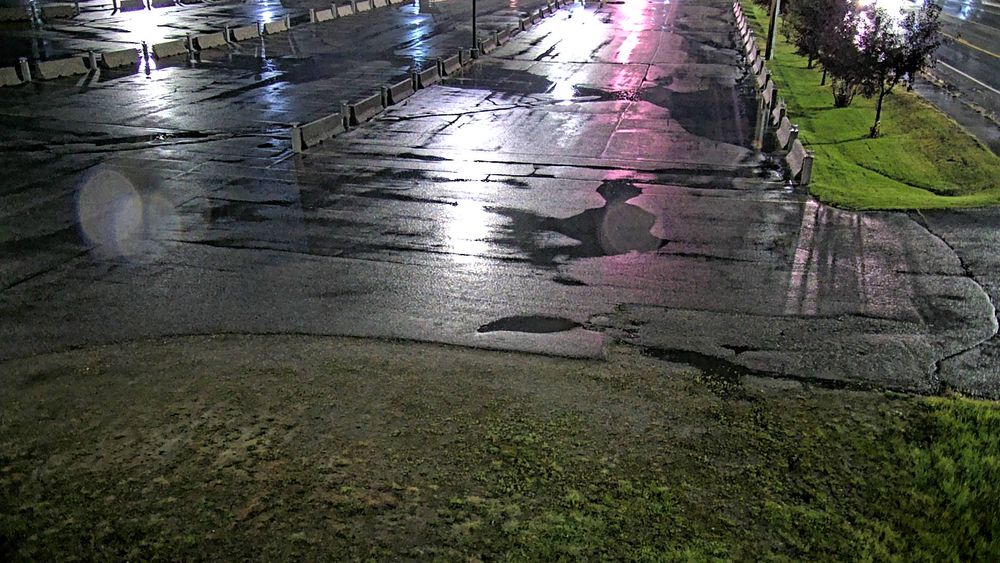 Lathrop Street @ 21st Avenue Fairbanks live traffic camera, angle 1 of 8