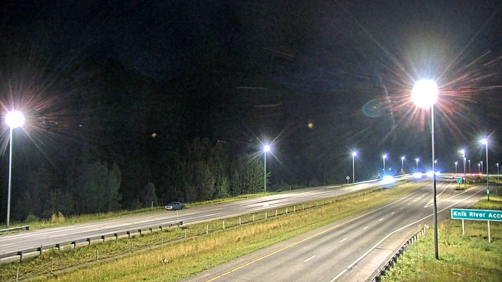 Glenn Highway @ 2nd Knik River Bridge MP 31.1 live traffic camera, angle 1 of 8