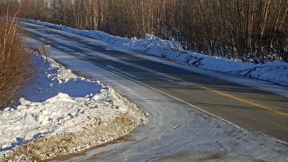 Goldstream Road @ Old Steese Hwy — View 4