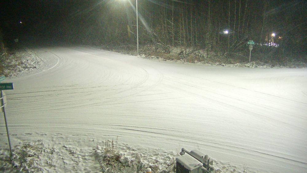Ballaine Road near Red Fox Drive live traffic camera, angle 1 of 5