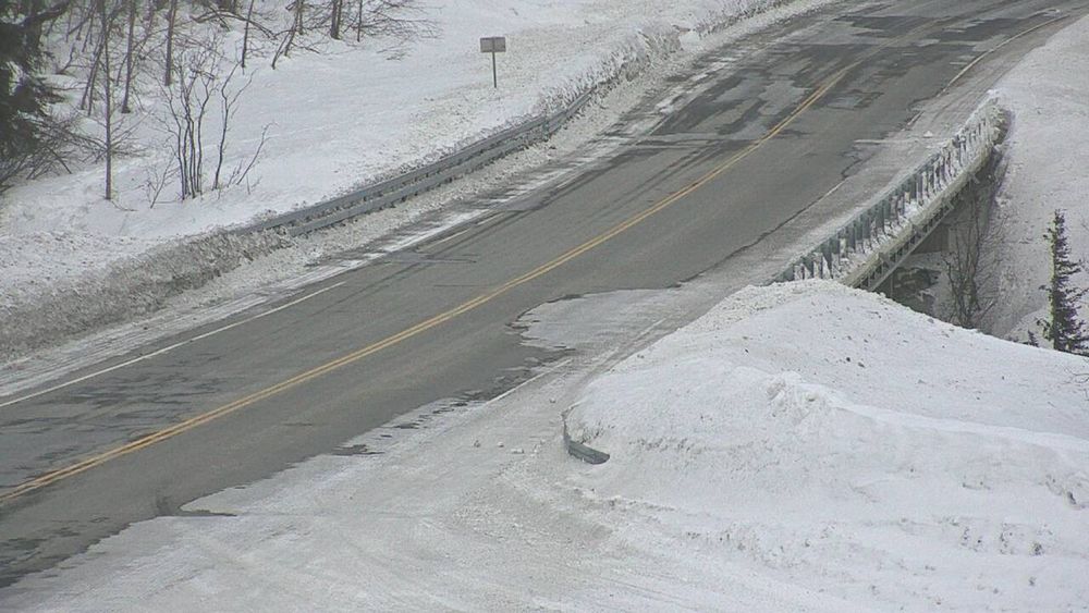 Richardson Highway @ Tsina River MP 37 — View 8