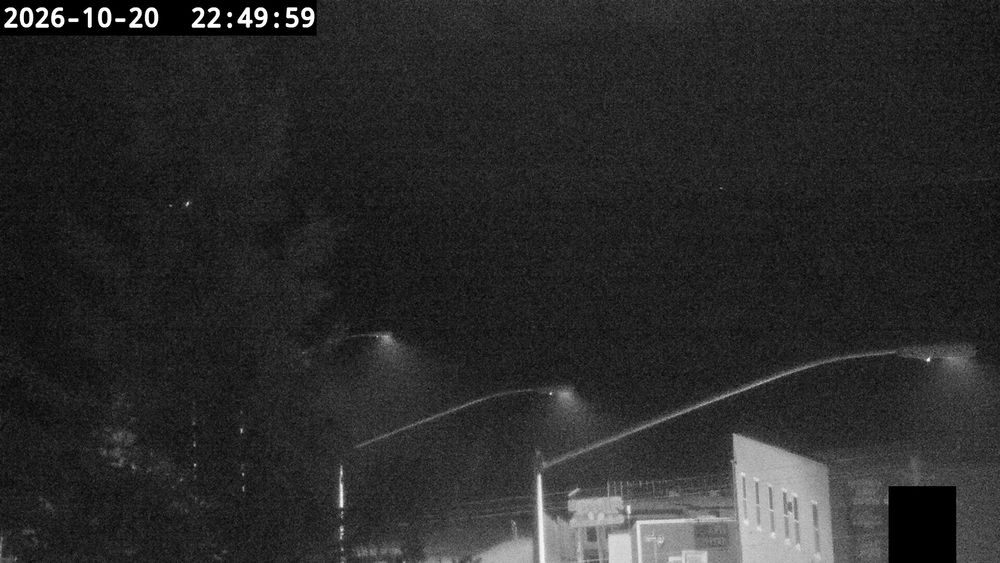 Kachemak Bay at end of Main St live traffic camera