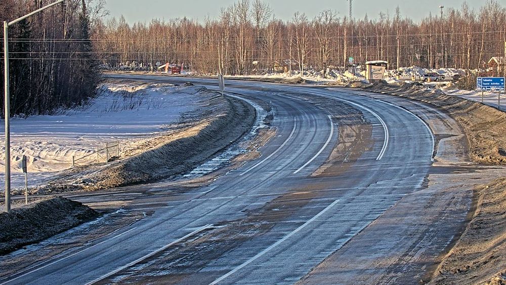 Parks Highway @ Talkeetna Road MP 98.7 — View 7