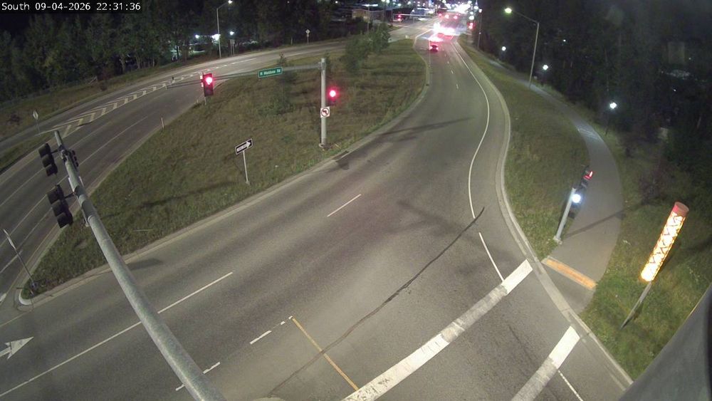Glenn Hwy & Muldoon Road South Ramp live traffic camera, angle 1 of 2